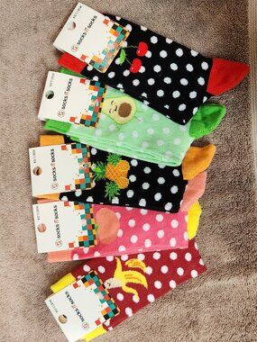 SOCKS N SOCKS - Five (5) Pairs Kids Crew Socks Colorful Fruity Fun Styles - NEW